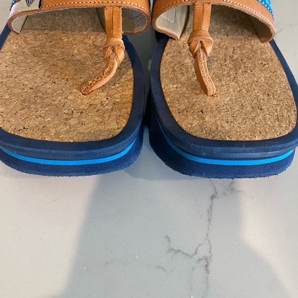 Roxy Sandals with Blue and Tan Accents - Picture 2 of 5